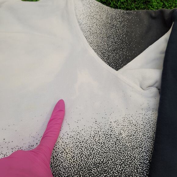 NIKE Air Swoosh Sweatshirt Womens L 22x22 Black White Ombre - Picture 9 of 16